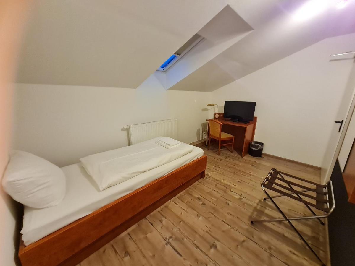 Gasthaus Frorup Otel Oeversee Dış mekan fotoğraf